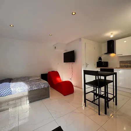 The Magitot Chic - 2 People Apartamento Fontainebleau